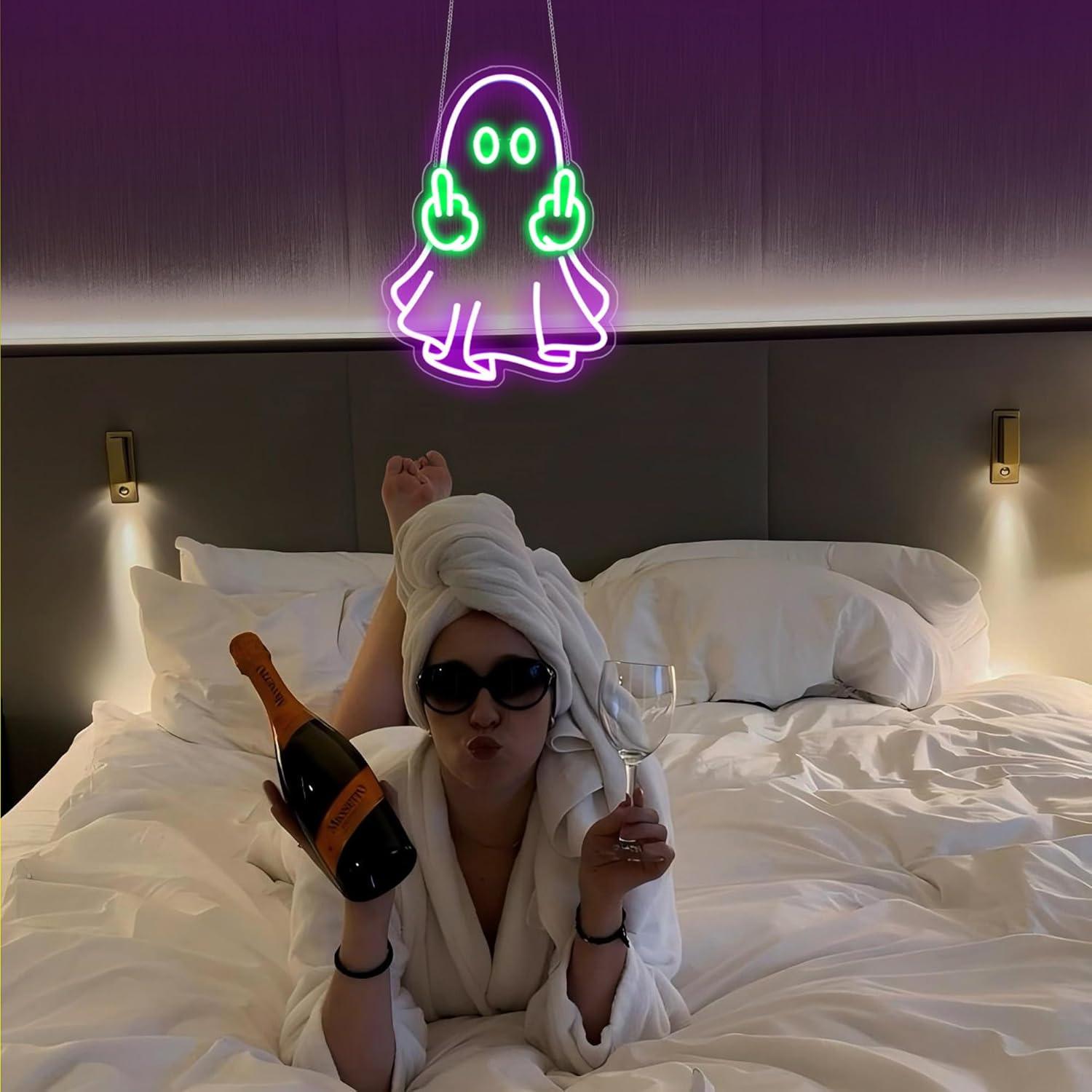 Ghost Neon Sign USB Powered LE - Home Bar Signs 리뷰 및 가격